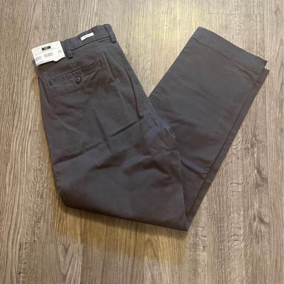 Men's Joseph Abboud pants! Size 34x30 stretch! New with tags!